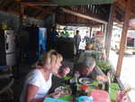 032. Lunch busstation Ta Thon