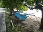 042. Outrigger op het strand