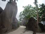 040. Giant rocks