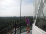 041. Winderig daar boven