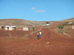 025. Rode aarde